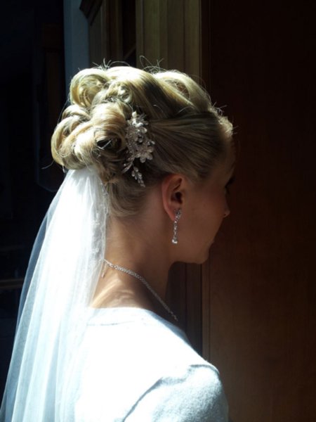 bride-hair-styles