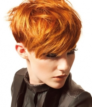 short-fiery-red-hair autumn hair colour natural  